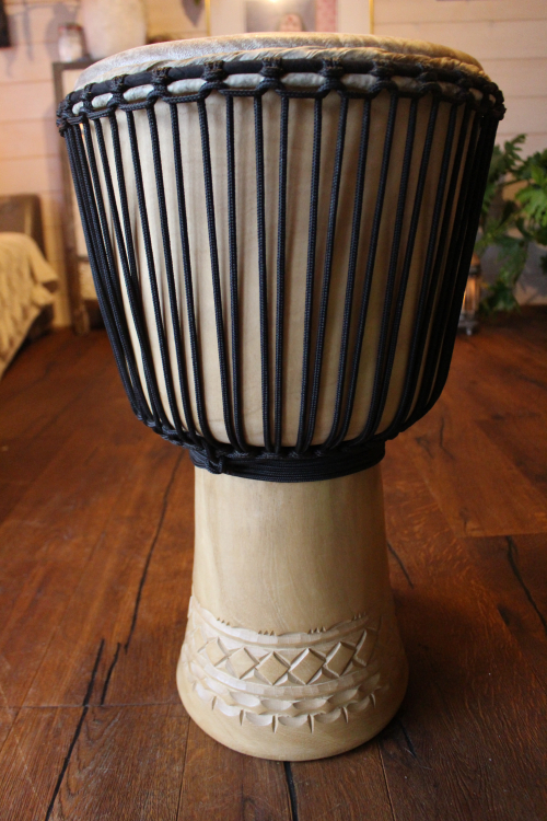 Djembe Guinea Melina M 48-50cm, priemer 22-24cm